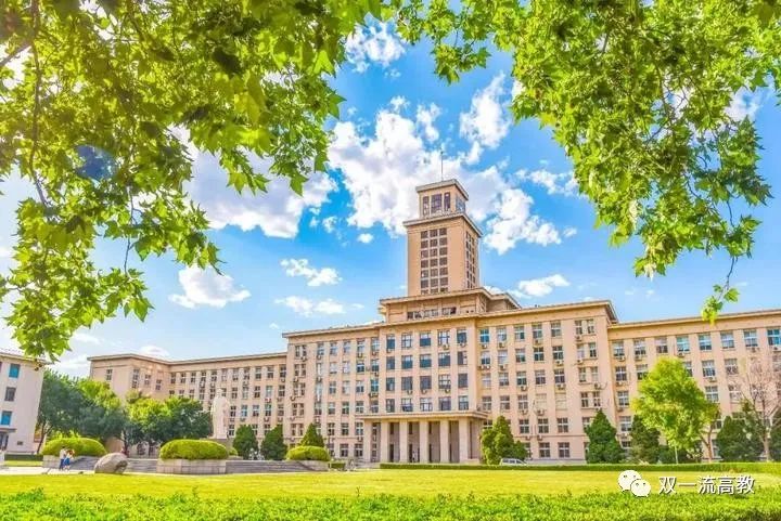 顶尖985大学成立新学院，张文宏教授任院长1.jpg